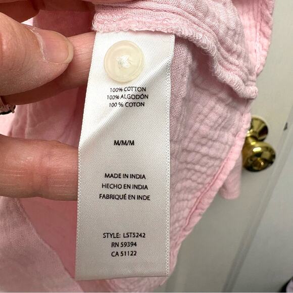Beach Lunch Lounge Pink Crinkle Shirt, Button Down Blouse, Anthropology, Size M - Picture 7 of 10